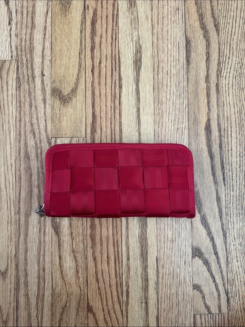 Harvey’s Red Seatbelt Large Wallet